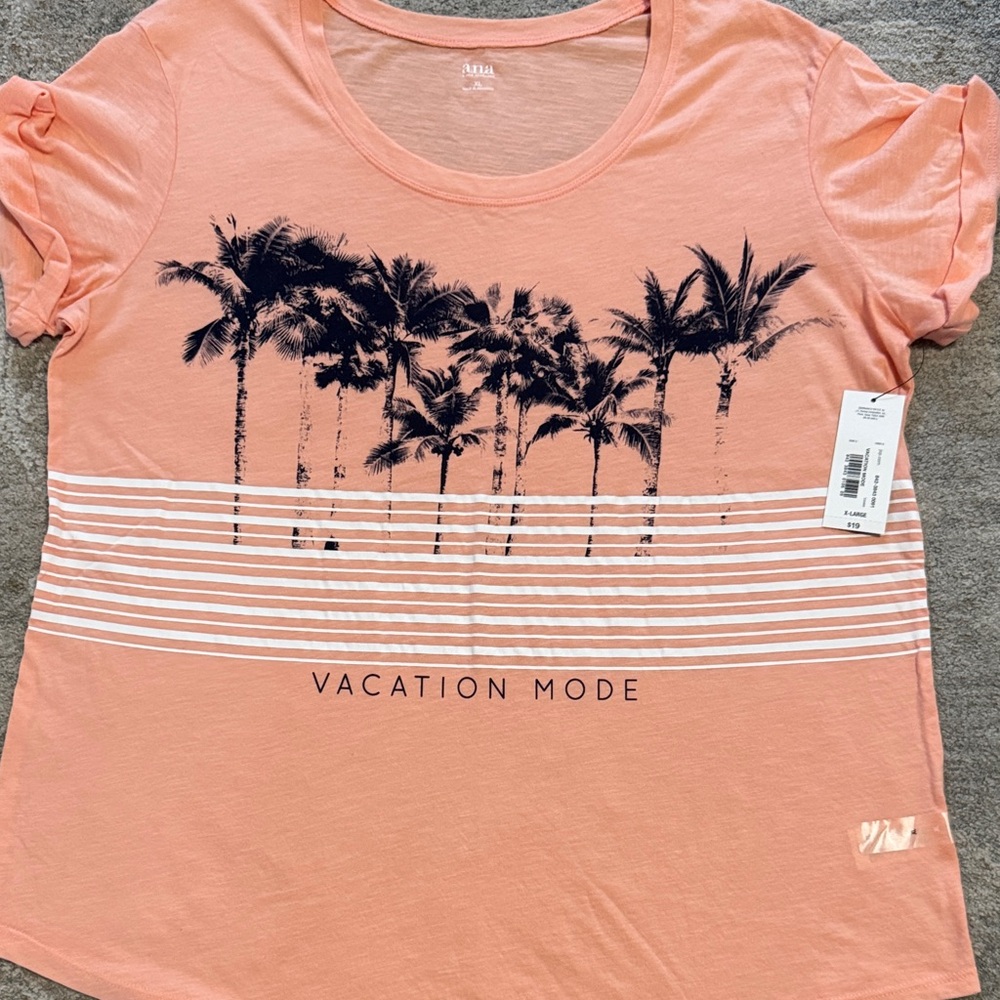 a.n.a Peach Vacation Mode Tee
